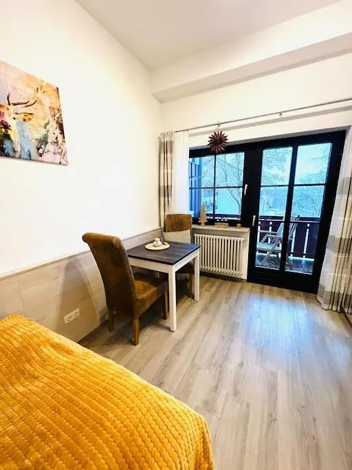 Wundervolle Ferienwohnung Mit Bademantelzugang Zur Therme Bad Griesbach  Apartment